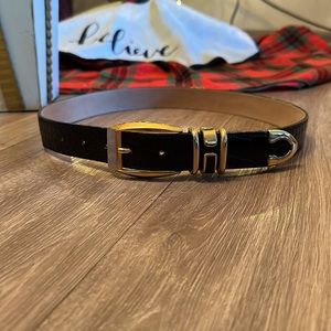 Black and gold XS leather belt.
